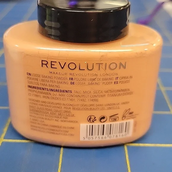 Revolution Baking Powder - Peach 32g New Sealed Jar - Picture 2 of 2